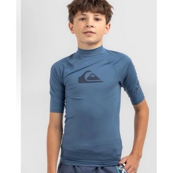 Quiksilver Boys' All Time Short Sleeve Rash Guard Blue Sz 10/youth Small NEW - Picture 1 of 14